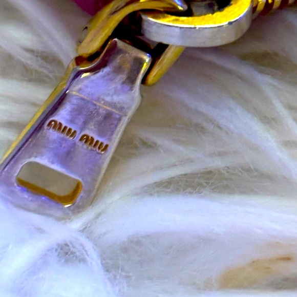 Authentic Miu Miu Long Zip Wallet. Made in Turkey! - Picture 7 of 10